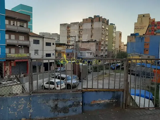Comercial com 1032m², à venda, no bairro Centro em Aparecida
