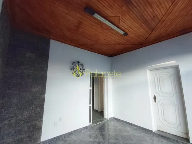 Comercial para alugar, no bairro Vila São Geraldo em Taubaté
