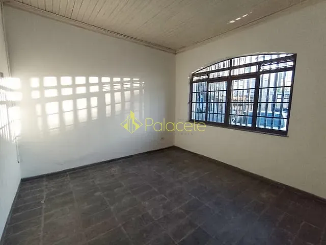 Comercial para alugar, no bairro Vila São Geraldo em Taubaté