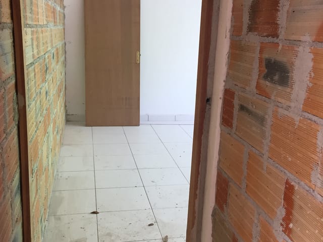 Sala para alugar, no bairro Centro em Pindamonhangaba