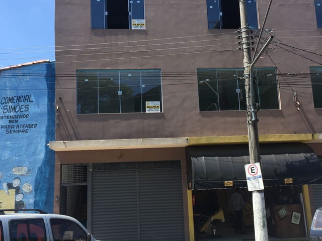 Sala para alugar, no bairro Centro em Pindamonhangaba