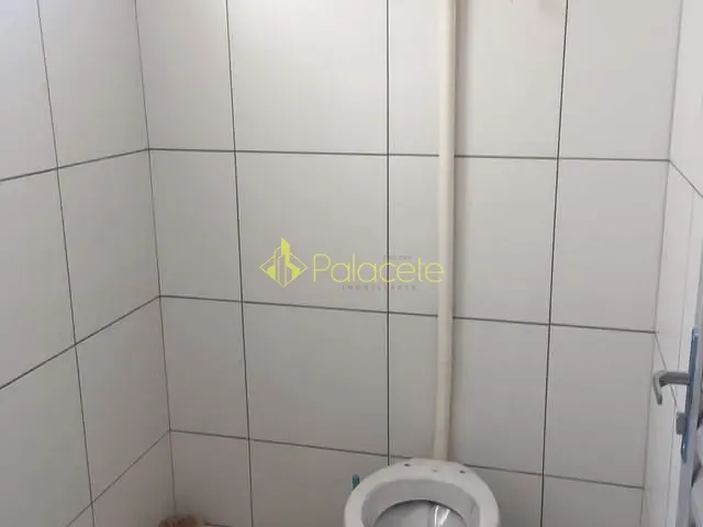 Sala para alugar, no bairro Centro em Pindamonhangaba