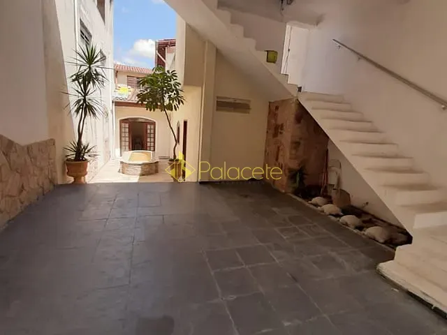Prédio com 250m² 2 quartos e 1 banheiro, à venda, no bairro Santa Rita em Aparecida