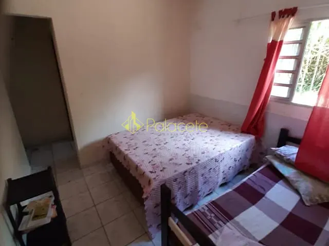 Prédio com 250m² 2 quartos e 1 banheiro, à venda, no bairro Santa Rita em Aparecida