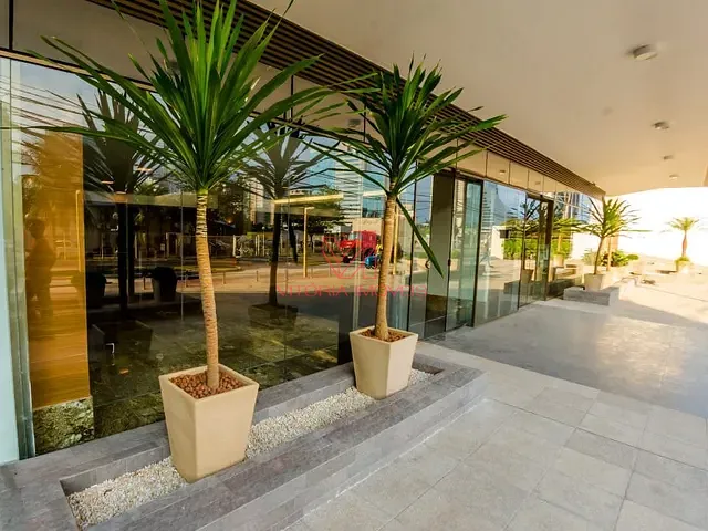 Comercial com 450m², para alugar, no bairro ENSEADA DO SUA em Vitoria