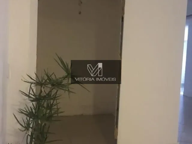 Comercial com 230m², para alugar, no bairro PRAIA DO CANTO em Vitoria