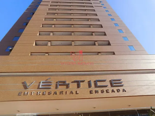 Comercial com 252m², para alugar, no bairro ENSEADA DO SUA em Vitoria