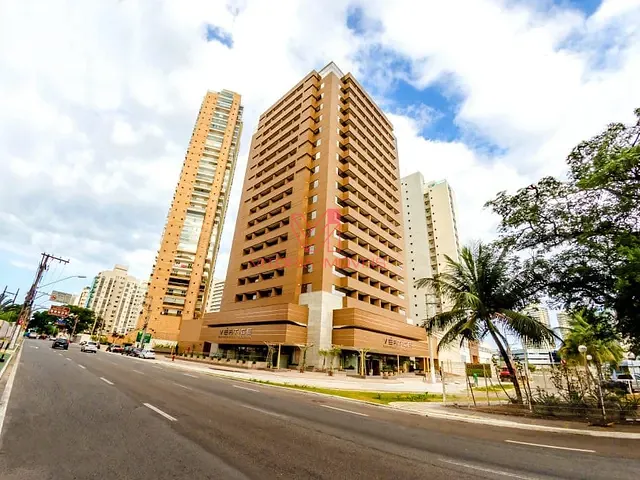 Comercial com 252m², para alugar, no bairro ENSEADA DO SUA em Vitoria