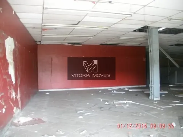 Loja com 500m², para alugar, no bairro CARAPINA em Serra