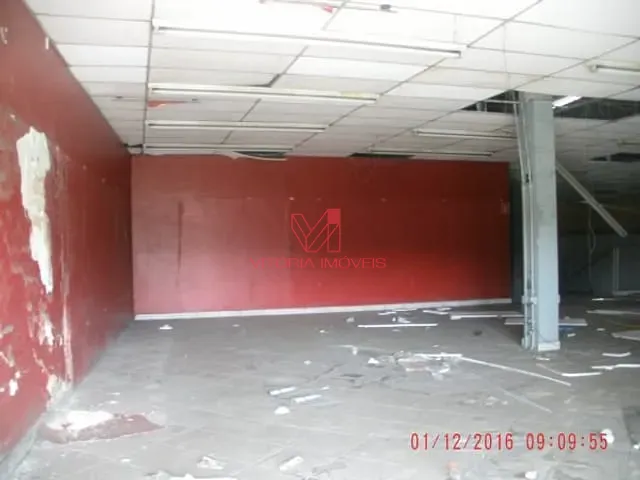 Loja com 500m², para alugar, no bairro CARAPINA em Serra