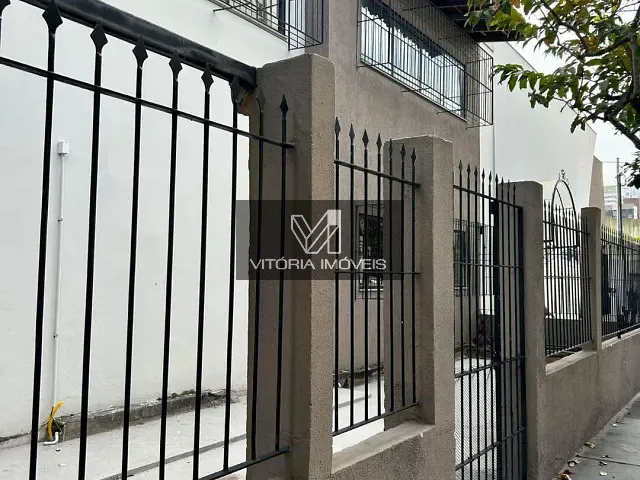 Comercial com 478m², para alugar, no bairro SANTA LUCIA em Vitoria
