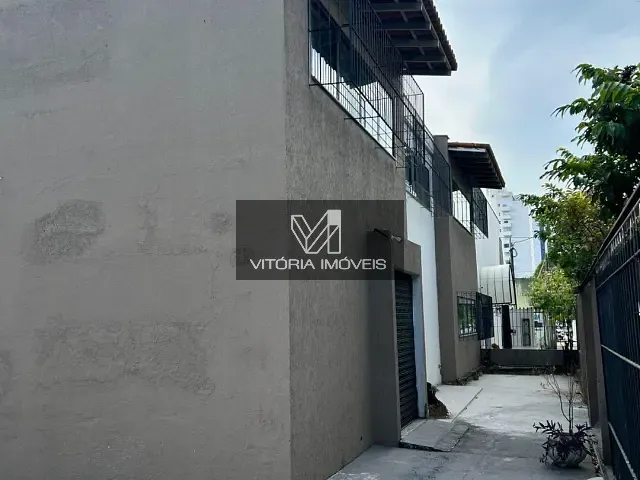 Comercial com 478m², para alugar, no bairro SANTA LUCIA em Vitoria