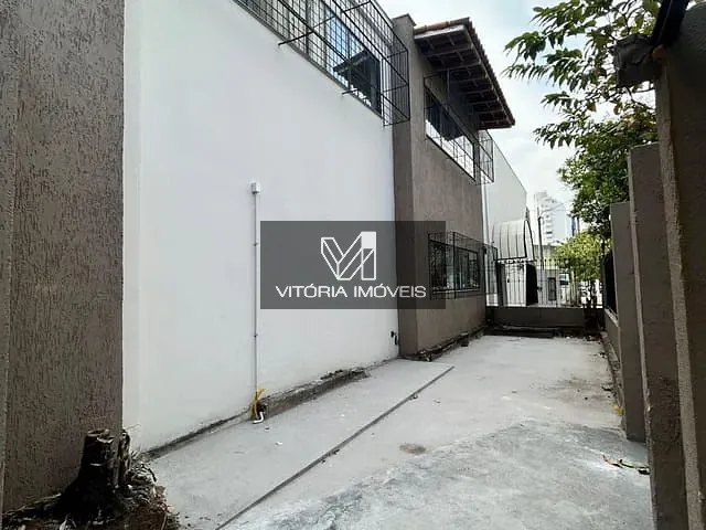 Comercial com 478m², para alugar, no bairro SANTA LUCIA em Vitoria