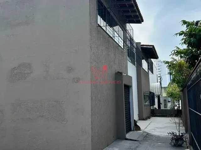 Comercial com 478m², para alugar, no bairro SANTA LUCIA em Vitoria