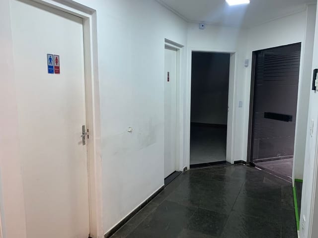 Prédio à venda, no bairro Chácara Santo Antônio em São Paulo