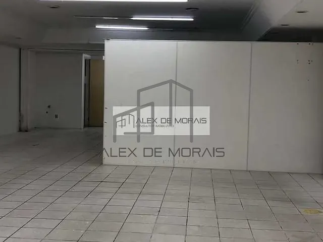 Loja com 522m², à venda, no bairro Centro em Vitória