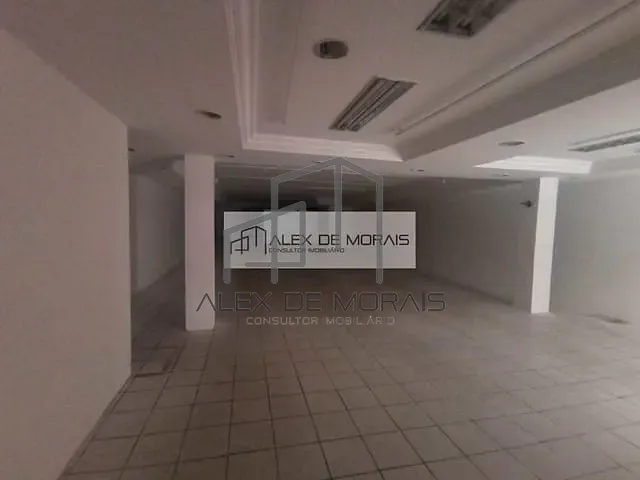 Loja com 522m², à venda, no bairro Centro em Vitória