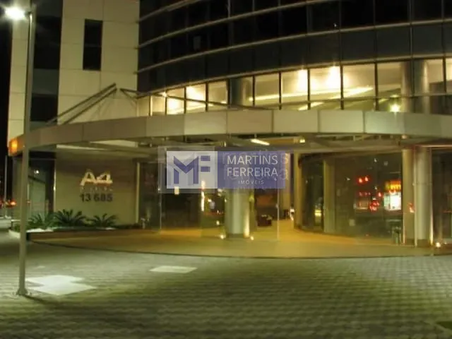 Comercial/Industrial com 22m² 1 quarto e 1 banheiro, à venda, no bairro Recreio dos Bandeirantes em Rio de Janeiro