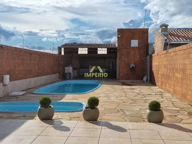 Casa com 244m² 1 quarto e 2 banheiros, à venda, no bairro Jardim Sol D'Icaraí em Salto
