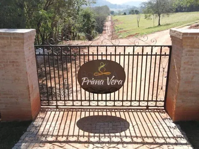 Empreendimento disponível, no bairro Batatuba em Piracaia
