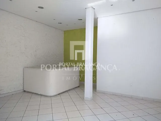 Terreno com 250m², à venda, no bairro Centro em Bragança Paulista