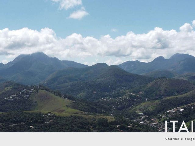Empreendimento disponível, no bairro Itaipava em Petrópolis
