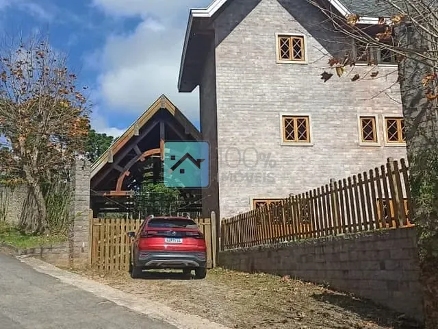 Prédio disponível, no bairro Alto do Capivari em Campos do Jordão