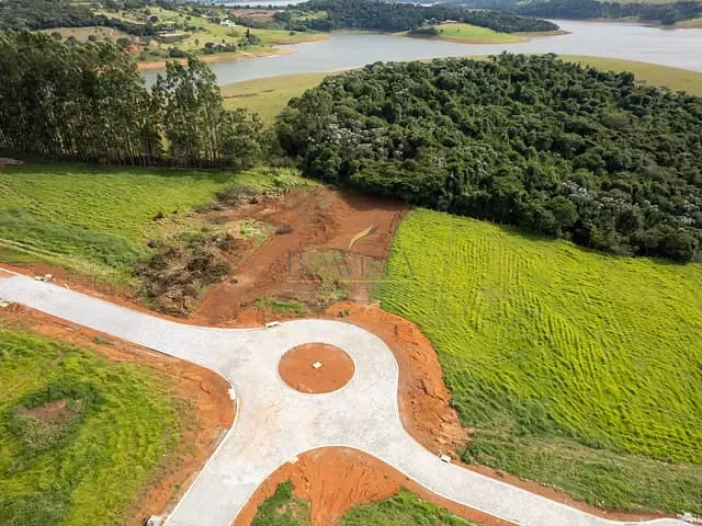 Empreendimento disponível, no bairro Sete pontes em Piracaia