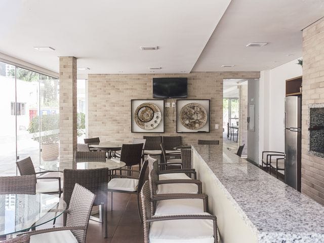 Empreendimento com 216m² 3 quartos e 4 banheiros, à venda, no bairro Santa Rosa em Londrina
