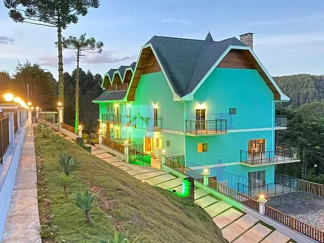 Prédio disponível, no bairro Vila Inglesa em Campos do Jordão