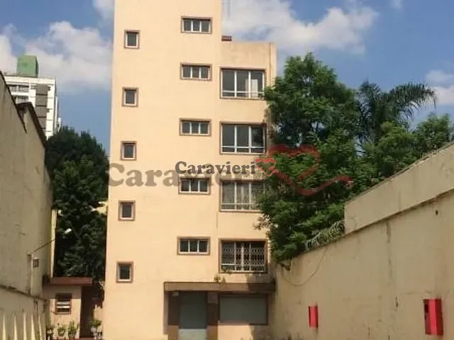 Prédio à venda ou para alugar, no bairro Penha de França em São Paulo
