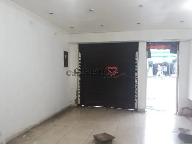 Prédio à venda, no bairro Penha de França em São Paulo