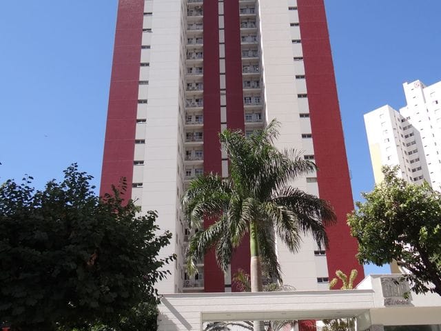 Empreendimento com 249m² 3 quartos e 1 banheiro, à venda, no bairro Centro em Londrina
