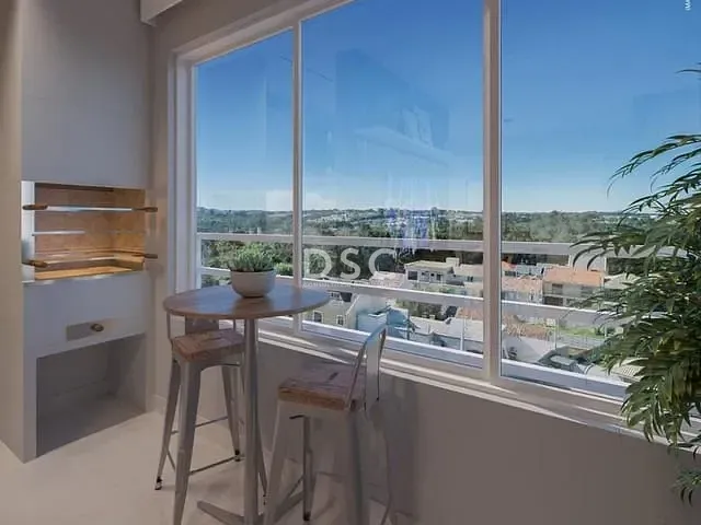 Apartamento 2 quartos e 1 banheiro, à venda, no bairro Santa Cândida em Curitiba
