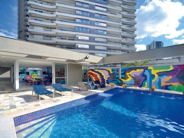 Empreendimento com 245m² 3 quartos e 4 banheiros, à venda, no bairro Santa Rosa em Londrina