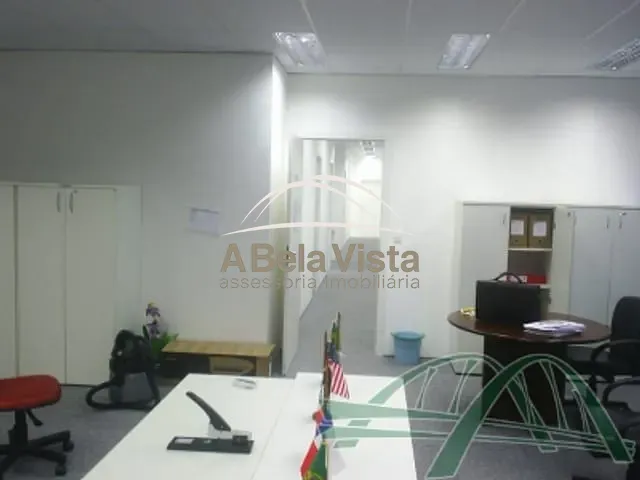 Empreendimento com 2572m², para alugar, no bairro Alphaville Industrial em Barueri