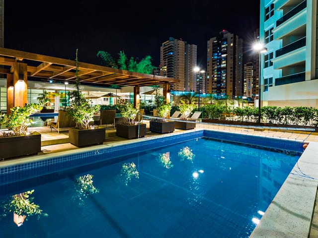 Empreendimento com 183m² 3 quartos e 1 banheiro, à venda, no bairro Gleba Fazenda Palhano em Londrina