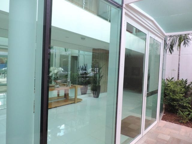 Empreendimento com 197m² 2 quartos e 1 banheiro, à venda, no bairro Gleba Fazenda Palhano em Londrina