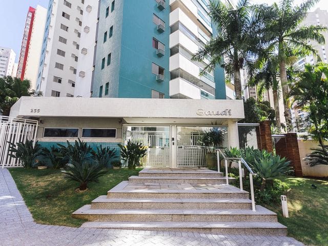 Empreendimento com 254m² 3 quartos e 4 banheiros, à venda, no bairro Gleba Fazenda Palhano em Londrina