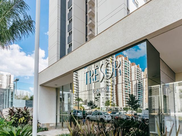 Empreendimento com 178m² 3 quartos e 2 banheiros, à venda, no bairro Gleba Fazenda Palhano em Londrina