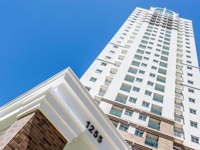 Empreendimento com 115m² 2 quartos e 2 banheiros, à venda ou para alugar, no bairro Santa Rosa em Londrina