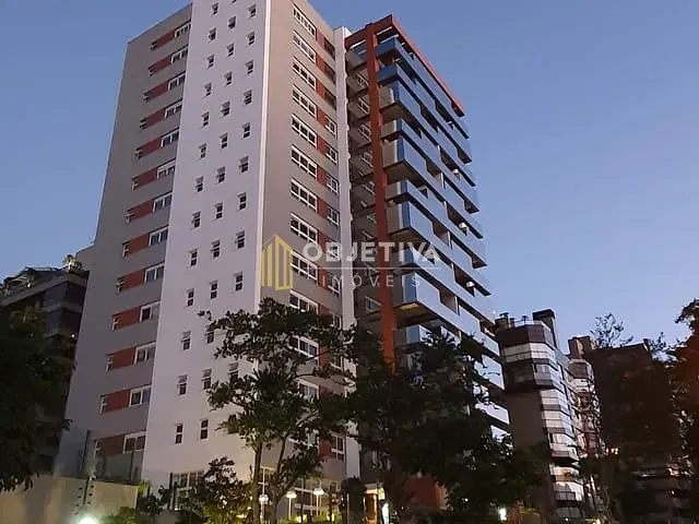 Apartamento 4 quartos e 7 banheiros, à venda, no bairro Bela Vista em Porto Alegre