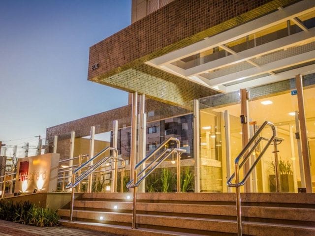Empreendimento com 174m² 3 quartos e 2 banheiros, à venda, no bairro Gleba Fazenda Palhano em Londrina