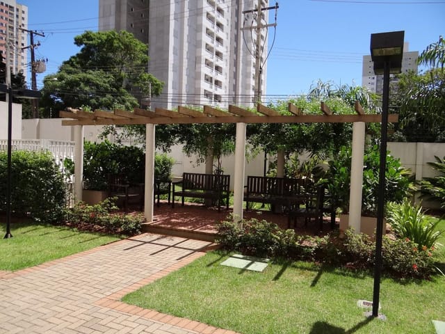 Empreendimento com 87m² 2 quartos e 1 banheiro, à venda ou para alugar, no bairro Aurora em Londrina