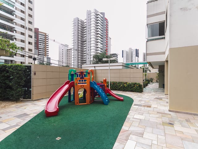 Empreendimento com 174m² 3 quartos e 2 banheiros, à venda, no bairro Gleba Fazenda Palhano em Londrina