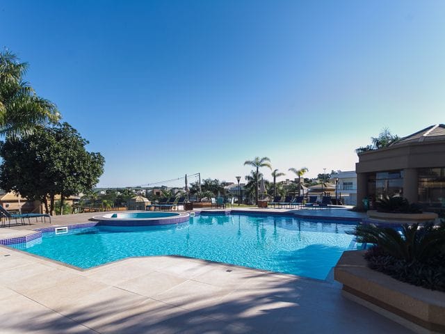 Casa com 238m² 3 quartos e 2 banheiros, à venda, no bairro Esperança em Londrina