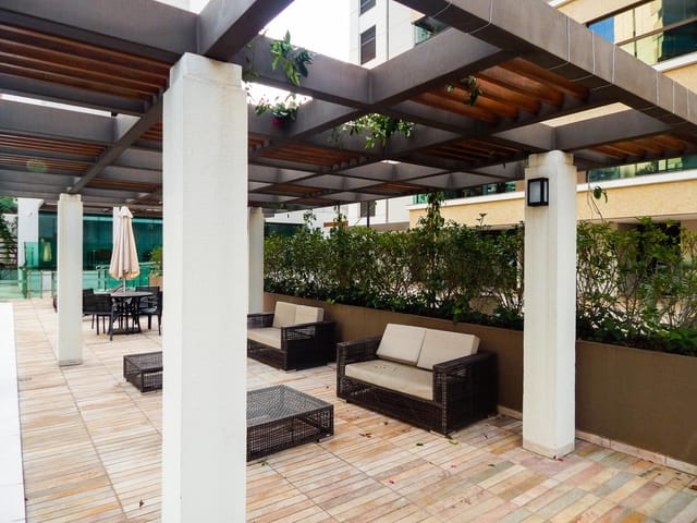 Empreendimento com 227m² 3 quartos e 4 banheiros, à venda, no bairro Gleba Fazenda Palhano em Londrina