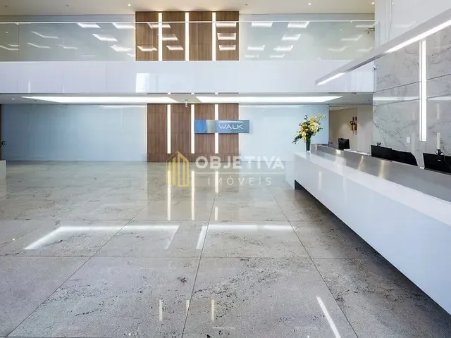 Sala à venda, no bairro Praia de Belas em Porto Alegre