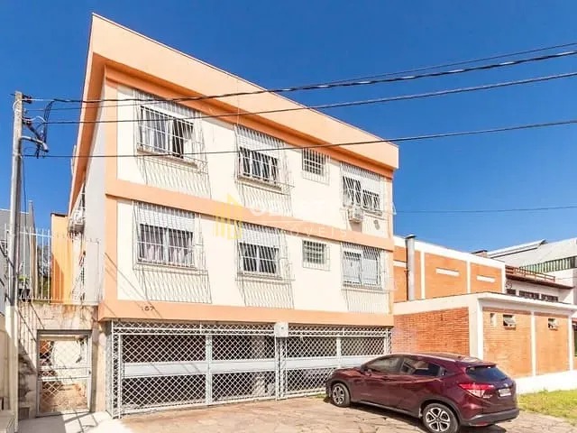 Apartamento 3 quartos e 2 banheiros, à venda, no bairro Bom Jesus em Porto Alegre