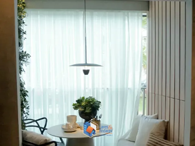 Apartamento 1 quarto e 2 banheiros, à venda, no bairro Moema em São Paulo